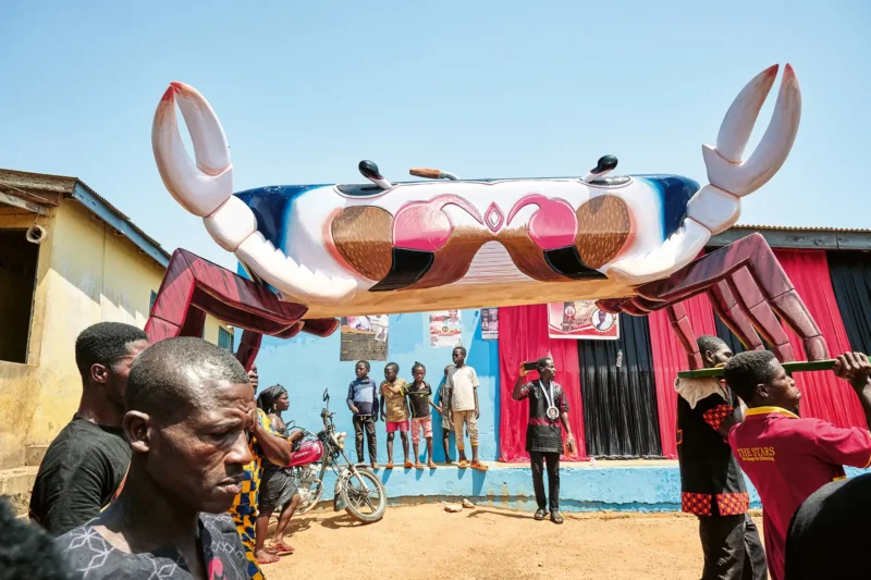 , IN PICTURES: Fish, teapots and a pineapple! Ghana’s most stylish coffins