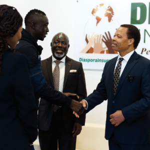 Papiss Ciss&eacute; with Diaspora Insurance CEO Jeff Madzingo and Channels Director Edwin Tswere at Diaspora Insurance House