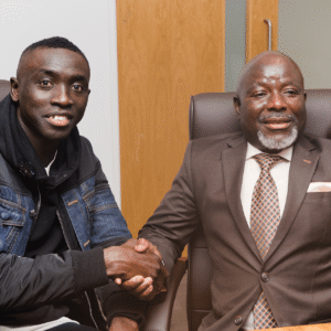 , Papiss Ciss&eacute;’s DI Visit